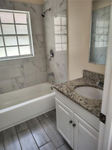 1074 UNIVERSAL REST PLACE, Kissimmee, FL 34744