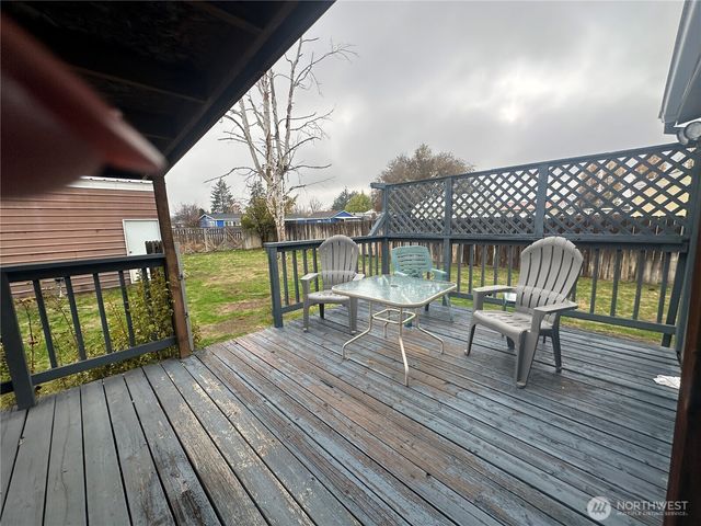 8653 Harris Road NE, Moses Lake, WA 98837