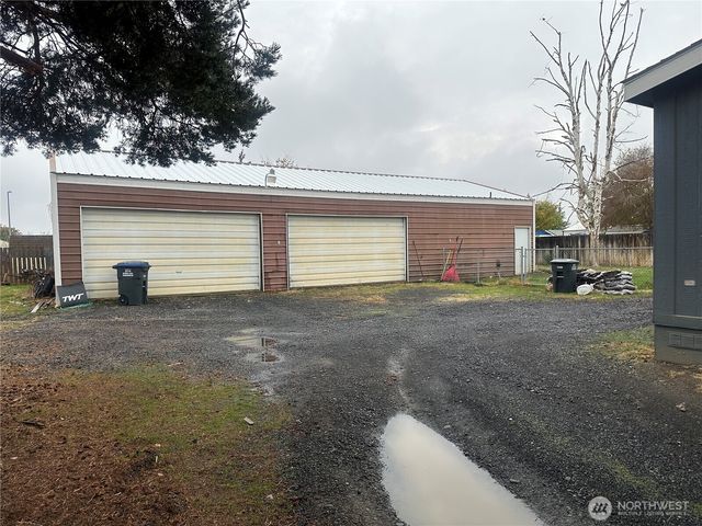 8653 Harris Road NE, Moses Lake, WA 98837