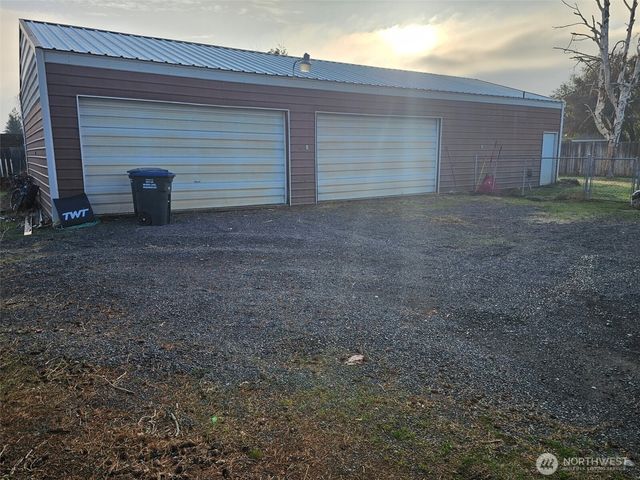 8653 Harris Road NE, Moses Lake, WA 98837