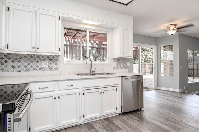 9431 Shawnee Ct, Stockton, CA 95209