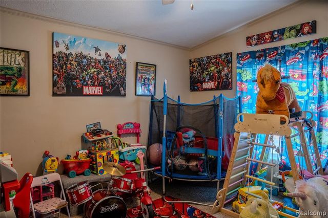 45954 Bonaventure Drive, Macomb, MI 48044