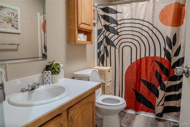 45954 Bonaventure Drive, Macomb, MI 48044