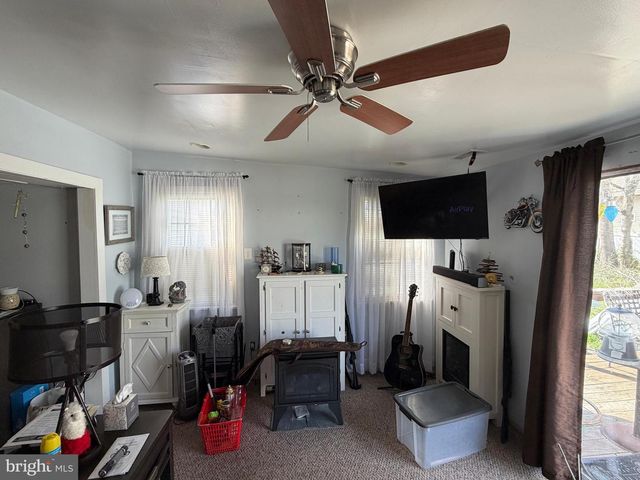 126 NEWPORT AVE, Fortescue, NJ 08321