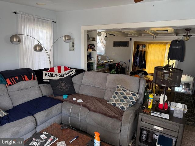 126 NEWPORT AVE, Fortescue, NJ 08321