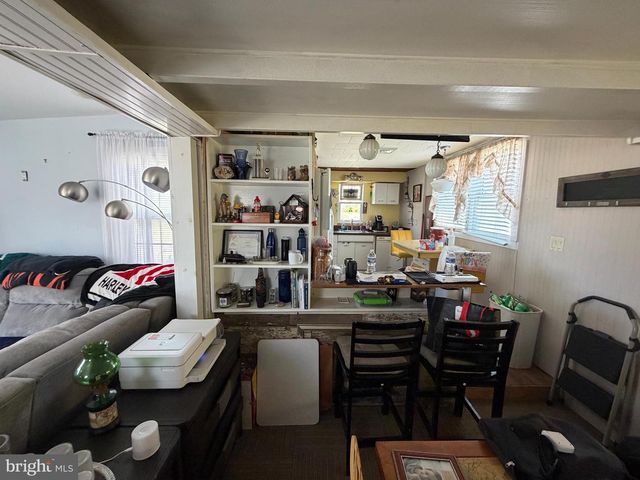 126 NEWPORT AVE, Fortescue, NJ 08321
