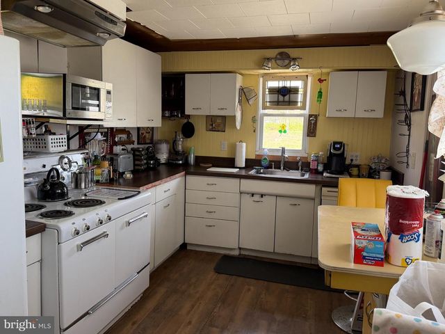 126 NEWPORT AVE, Fortescue, NJ 08321