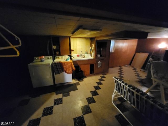 58 Conrad Pl, Dover Town, NJ 07801