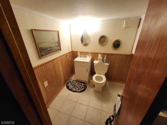 58 Conrad Pl, Dover Town, NJ 07801