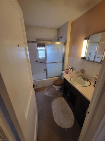 58 Conrad Pl, Dover Town, NJ 07801