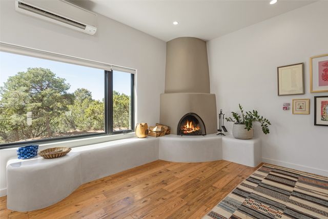 105 Cibola, Santa Fe, NM 87505