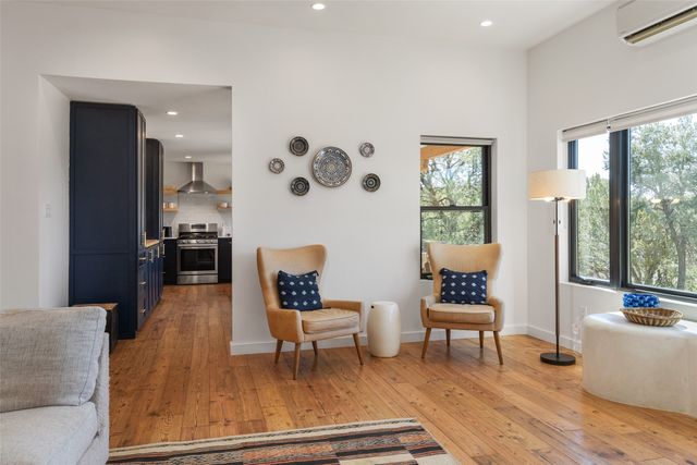 105 Cibola, Santa Fe, NM 87505