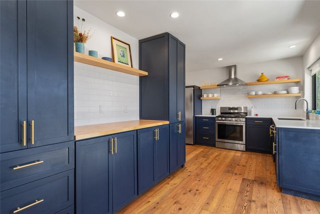 105 Cibola, Santa Fe, NM 87505