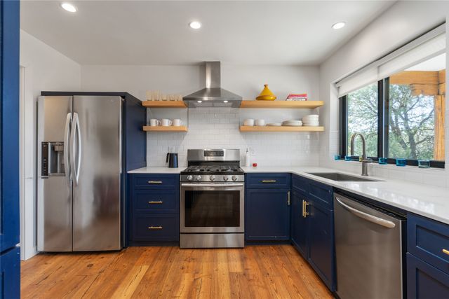 105 Cibola, Santa Fe, NM 87505