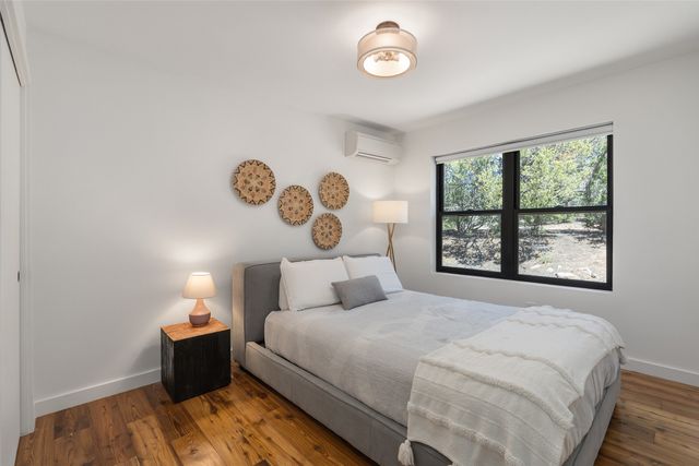 105 Cibola, Santa Fe, NM 87505