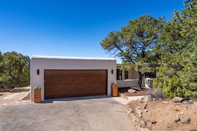 105 Cibola, Santa Fe, NM 87505