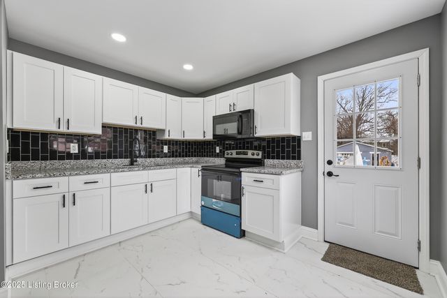 3509 Del Park Terrace, Louisville, KY 40211