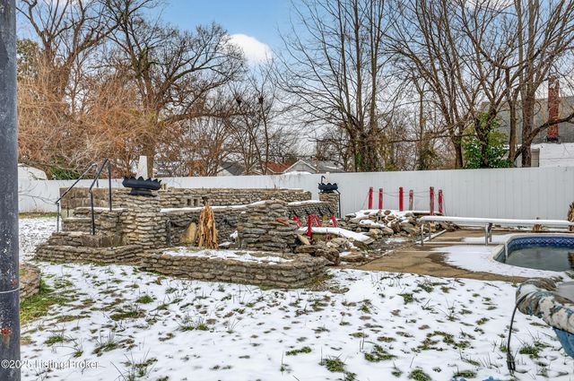 3509 Del Park Terrace, Louisville, KY 40211