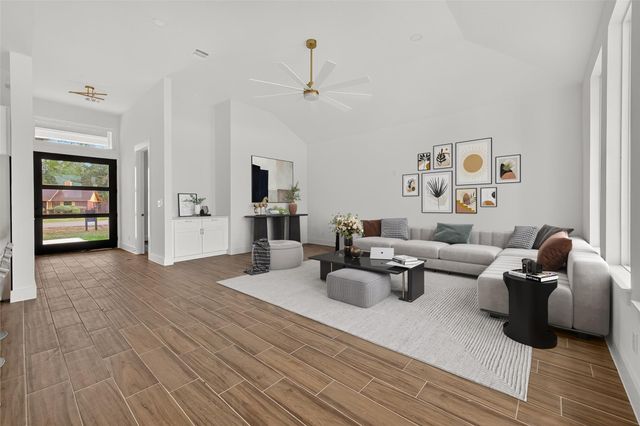 1902 Bell Street, Dayton, TX 77535