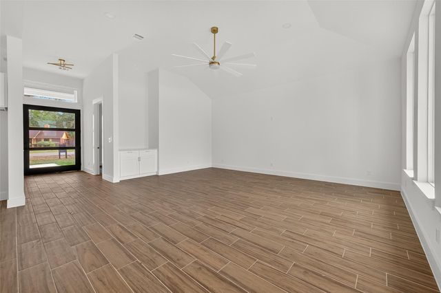 1902 Bell Street, Dayton, TX 77535