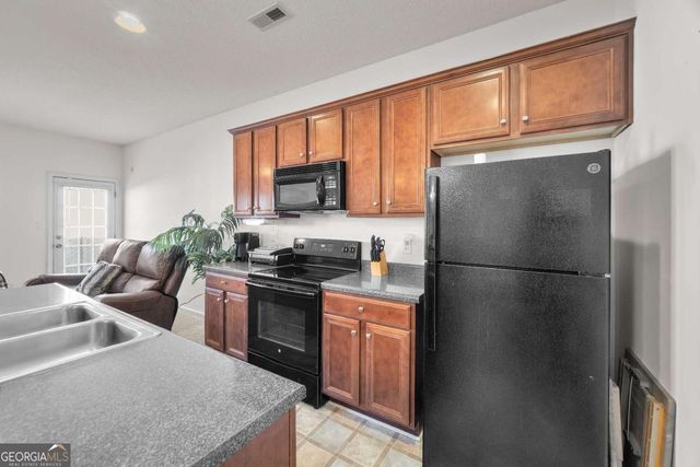 6120 Capitol Knoll, Fairburn, GA 30213