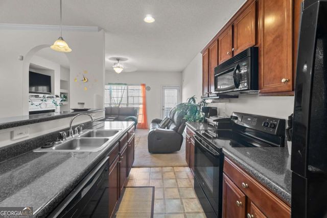 6120 Capitol Knoll, Fairburn, GA 30213