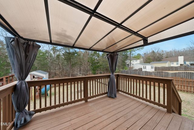 6 Stone Mill Place, Durham, NC 27712