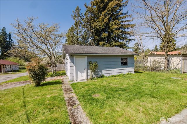 3335 Trenton Avenue NE, Bremerton, WA 98310