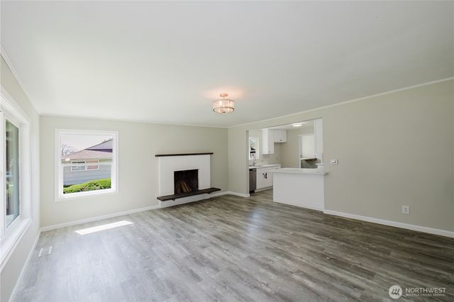 3335 Trenton Avenue NE, Bremerton, WA 98310