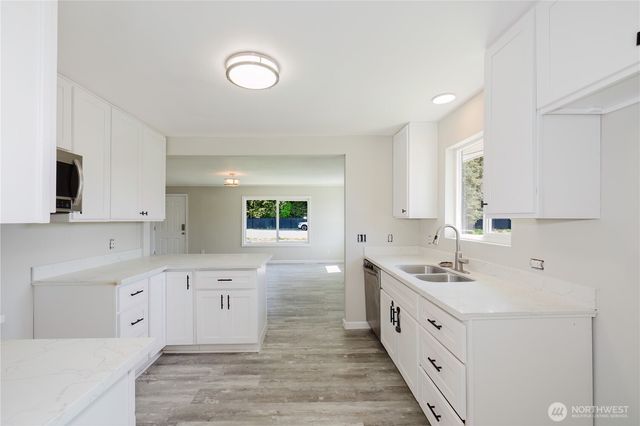 3335 Trenton Avenue NE, Bremerton, WA 98310