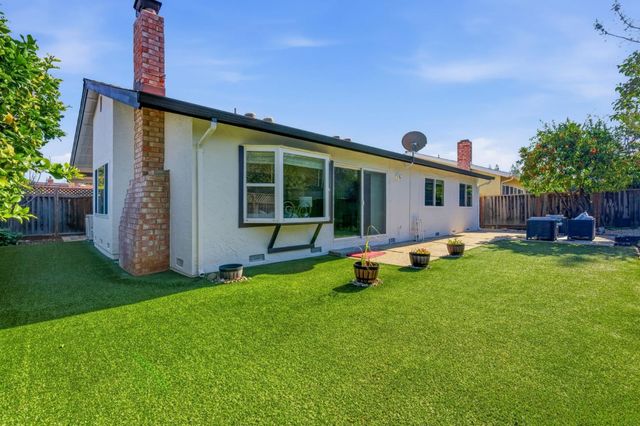 1662 Canna Lane, San Jose, CA 95124