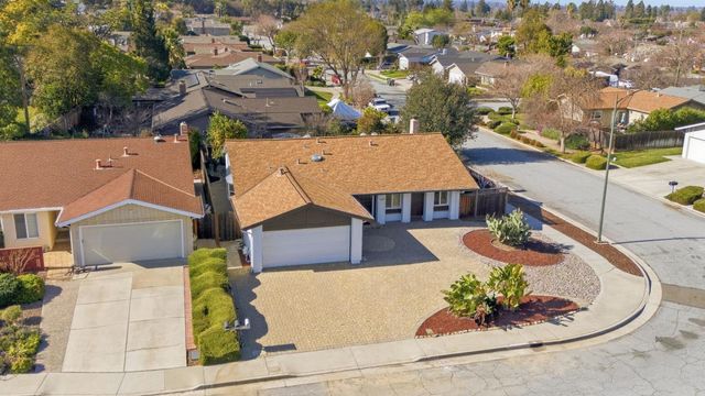 1662 Canna Lane, San Jose, CA 95124