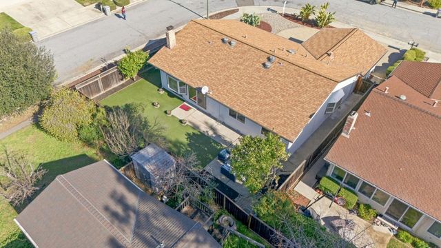 1662 Canna Lane, San Jose, CA 95124
