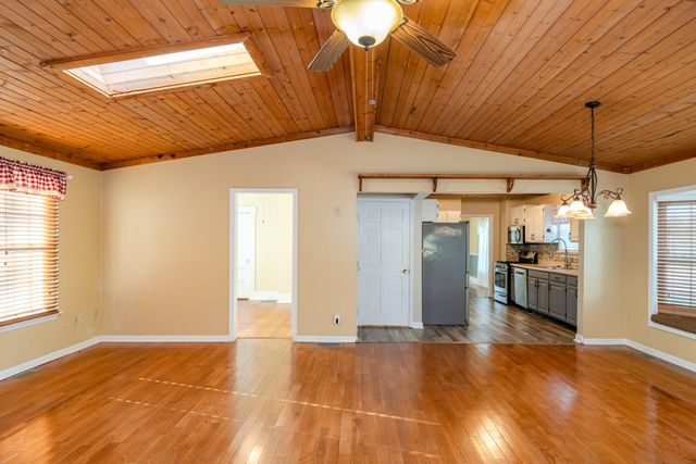 559 W Broadway Street 559 W Broadway Street, Tipp City, OH 45371