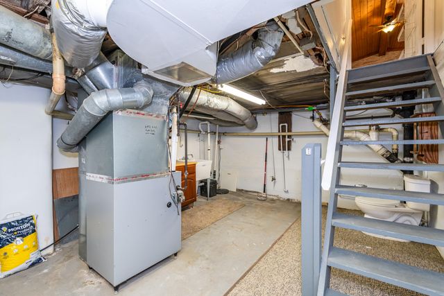 559 W Broadway Street 559 W Broadway Street, Tipp City, OH 45371