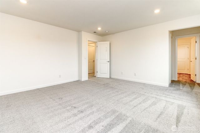 19964 25th Avenue Ct E, Spanaway, WA 98387