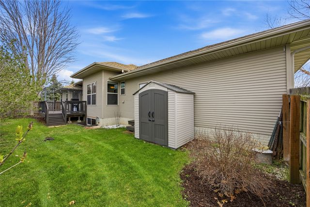 4127 Forest View NE, Cedar Rapids, IA 52411