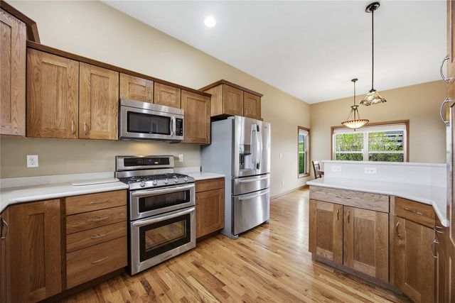 4127 Forest View NE, Cedar Rapids, IA 52411
