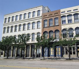 217 23rd/Tremont Street, Galveston, TX 77550