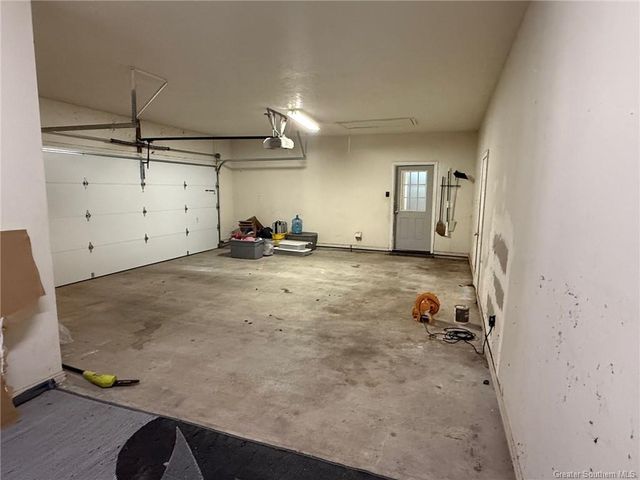 5720 Aspen Street, Lake Charles, LA 70605