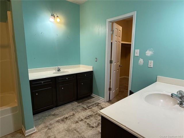 5720 Aspen Street, Lake Charles, LA 70605