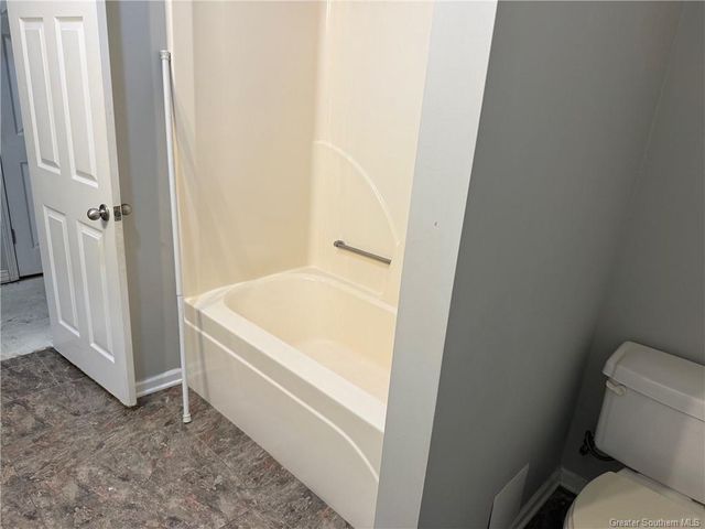 5720 Aspen Street, Lake Charles, LA 70605