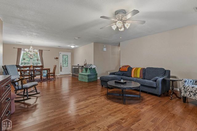 595 County Road 713, Jonesboro, AR 72401