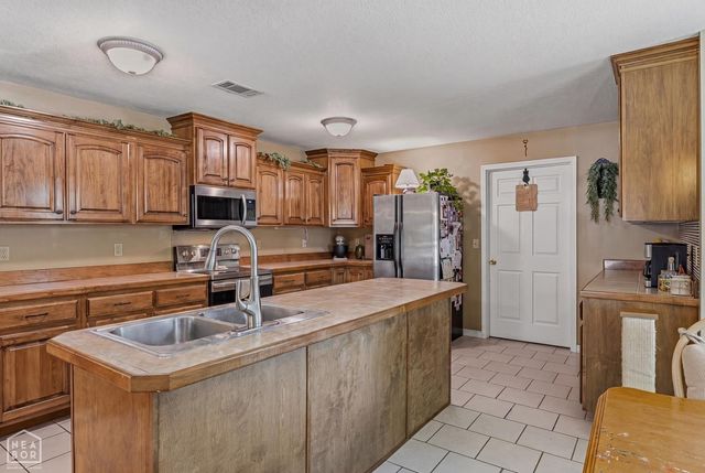 595 County Road 713, Jonesboro, AR 72401