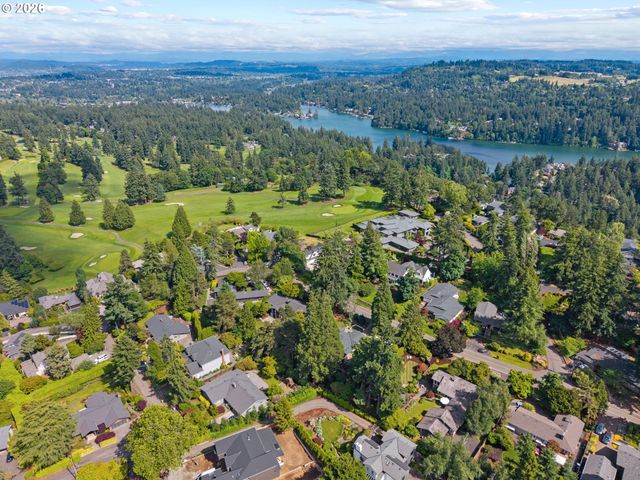 14635 UPLANDS Dr, Lake Oswego, OR 97034