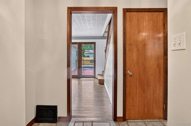 1437 E Cook Road, Grand Blanc Charter Township, MI 48439