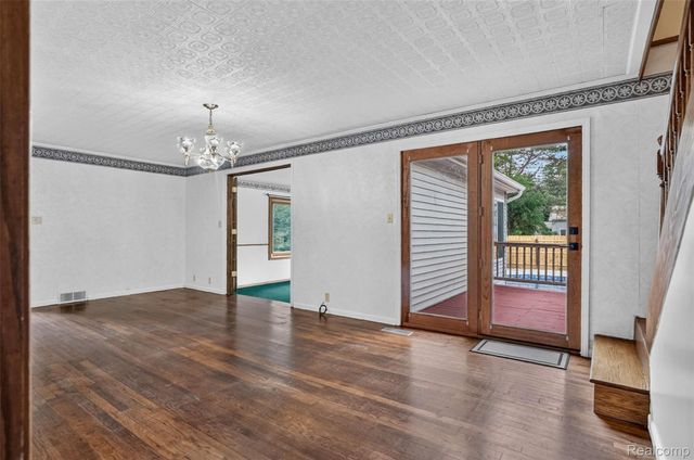 1437 E Cook Road, Grand Blanc Charter Township, MI 48439
