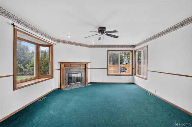 1437 E Cook Road, Grand Blanc Charter Township, MI 48439