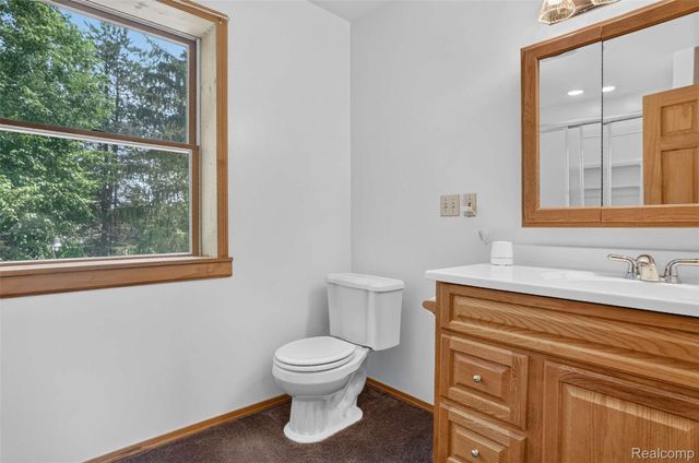 1437 E Cook Road, Grand Blanc Charter Township, MI 48439