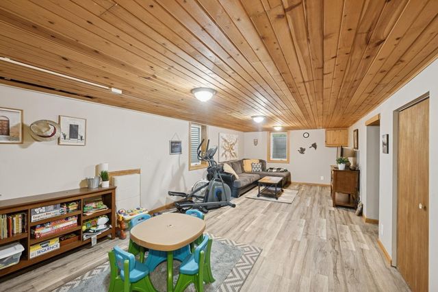 9372 71st Street NE, Spicer, MN 56288